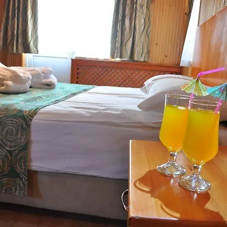 Adapalas Bed & Breakfast