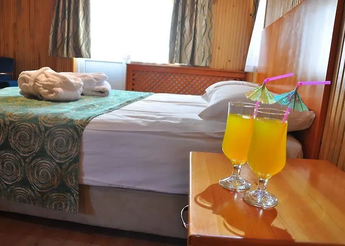 Adapalas Bed & Breakfast