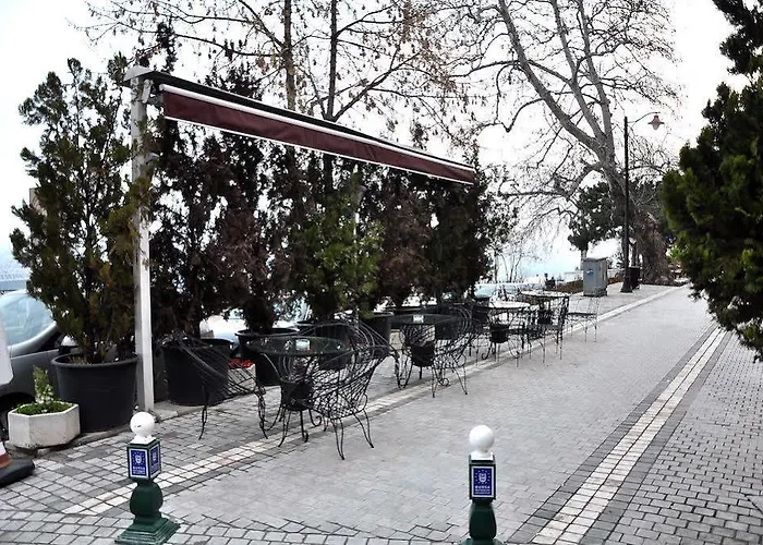 Bed & Breakfast Adapalas