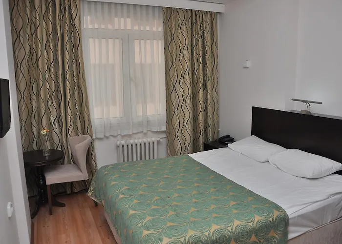 Bed & Breakfast Adapalas 3*